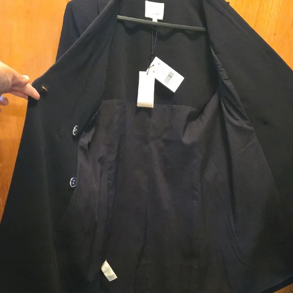 Elegant Blazer Dress with Colorful Floral Accents - Picture 9 of 12